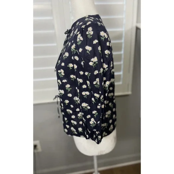 H&M Navy Yellow Daisy Floral Tie Front Blouce Puff Sleeves Top Woman's Size S - Picture 5 of 16